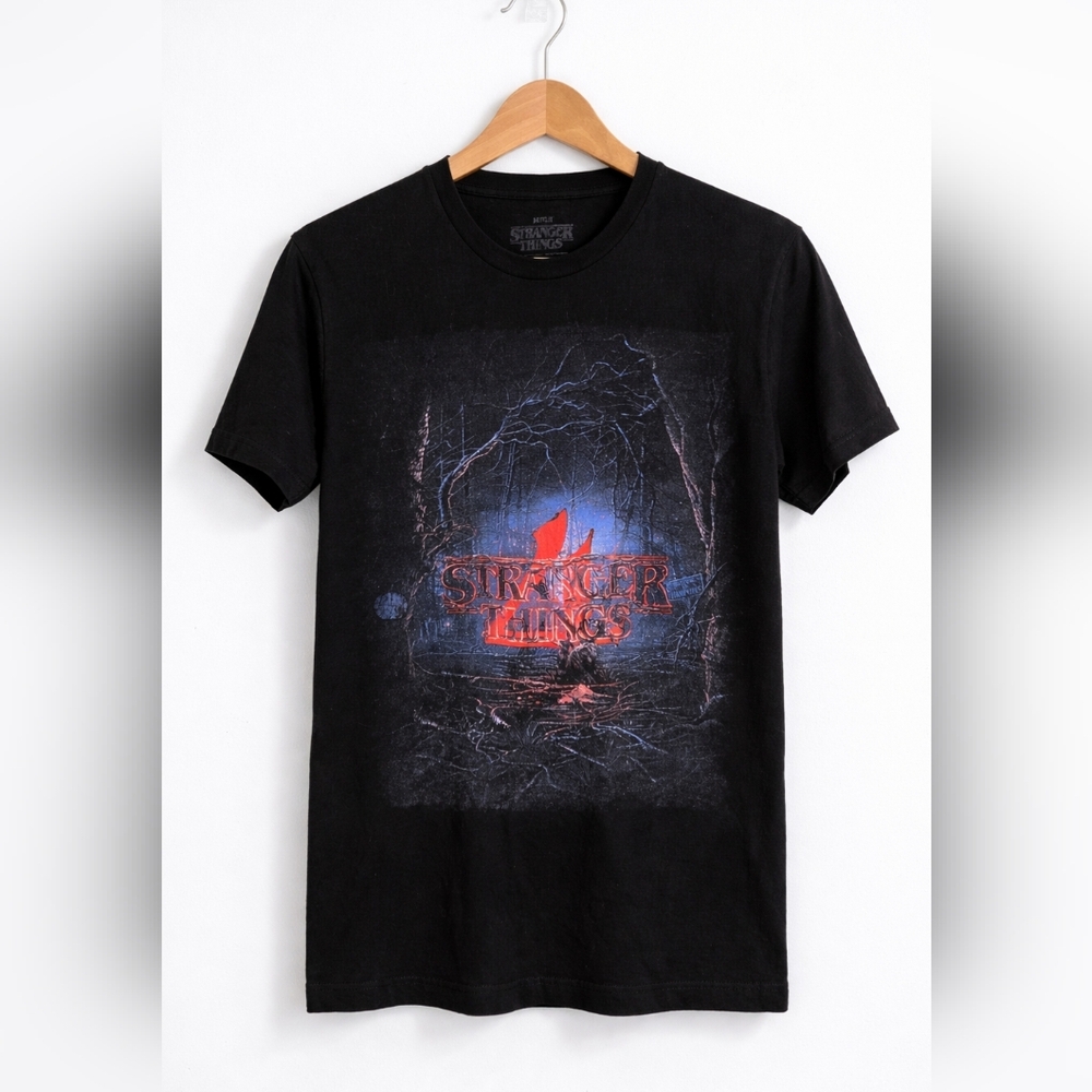 Stranger Things Graphic Tee Small Black Netflix Logo Shirt